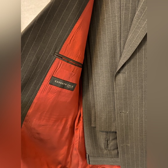 KENNETH COLE - mens blk pinstripe 2pc suit - Picture 7 of 7